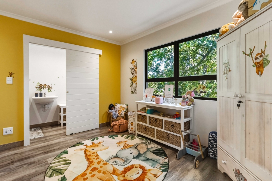 9 Bedroom Property for Sale in Golden Acre Western Cape